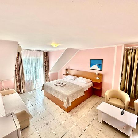 Pansion Begic Hotel Omis Ngoại thất bức ảnh