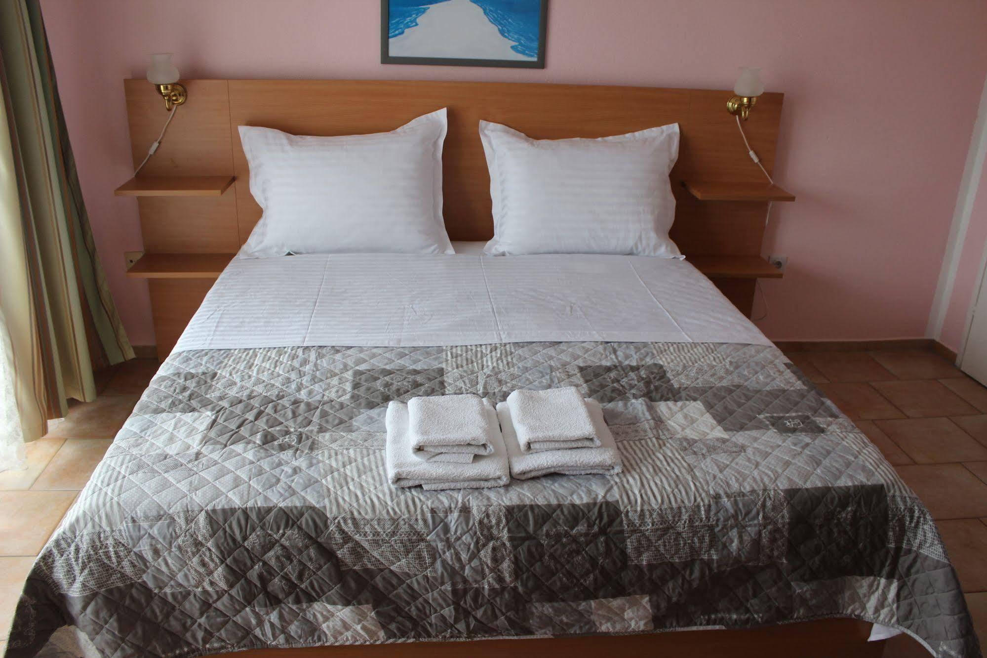 Pansion Begic Hotel Omis Ngoại thất bức ảnh