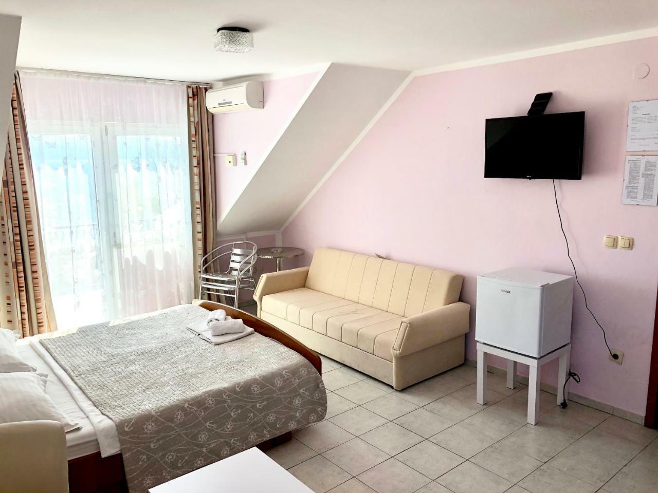 Pansion Begic Hotel Omis Ngoại thất bức ảnh